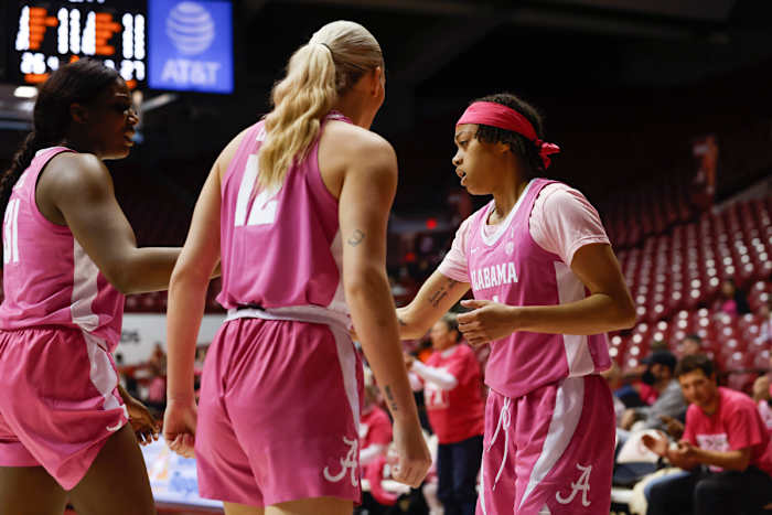 021322_WBB_AbramsMe_Kentucky_JH1013